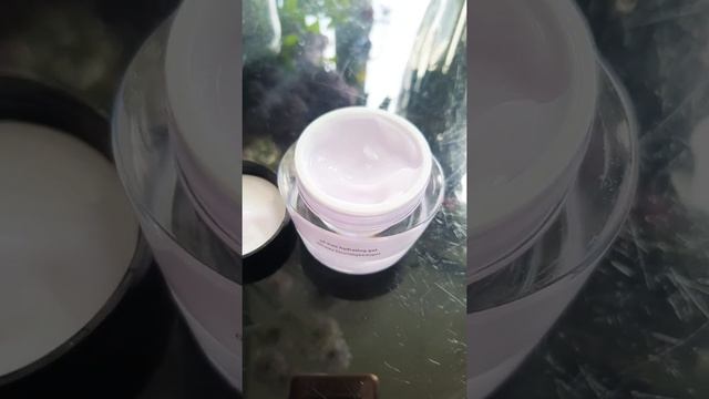 Обезжиренный увлажняющий гель Mary Kay смотреть онлайн