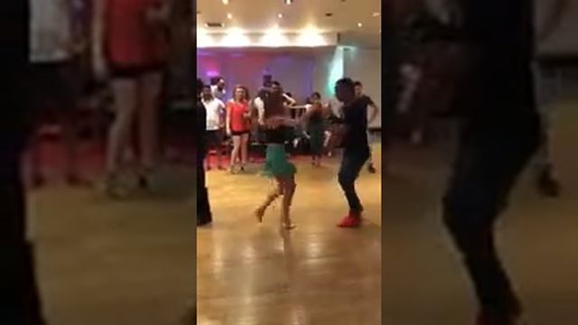 salsa classes improvers level смотреть онлайн