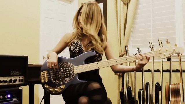 Anna Sentina - Bruno Mars - Locked Out Of Heaven [Bass Cover] смотреть онлайн