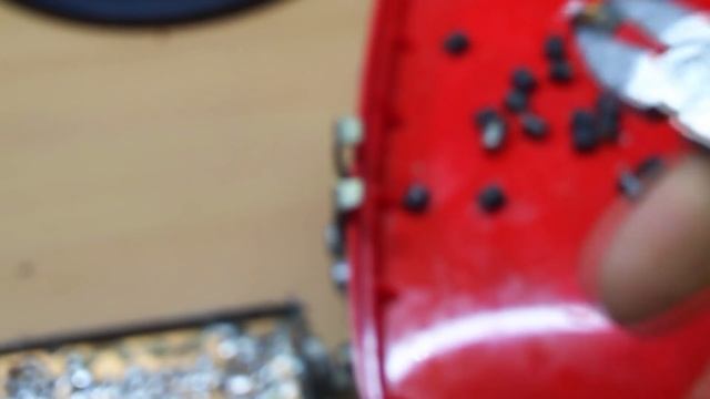 РАДИОДЕТАЛИ ДЛЯ ИЗВЛЕЧЕНИЯ ЗОЛОТА В СТАРЫХ ТЕЛЕВИЗОРАХ смотреть онлайн