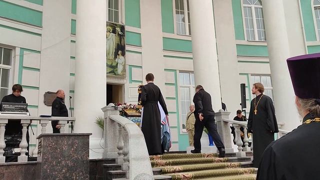 14 апреля 2022 молебен перед чудотворно мироточивой иконо Божией Матери Умягчения злых сердец смотреть онлайн