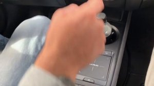 Lexus UX300e - первый электрический Лексус! Первый русскоязычный обзор! Спойлер - машина огонь!