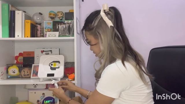 Abriendo y descubriendo cómo funciona CD player para escuchar discos de BTS? | ENG, ESP SUB смотреть онлайн