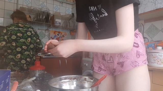 Vlog-Пришли новые трусики. Закупились прокладками. Готовлю картошку с миндалём.#Кристи#Карамелька смотреть онлайн