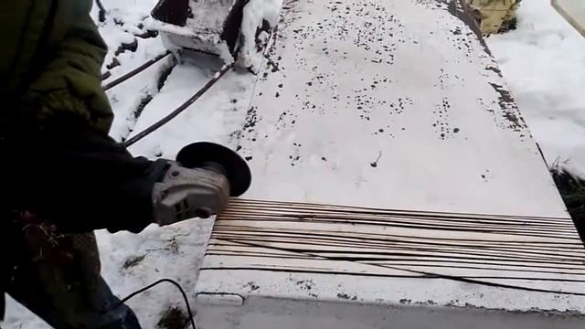 Тест-обзор отрезных абразивных кругов по металлу! Какой отрезной диск на болгарку выбрать? смотреть онлайн