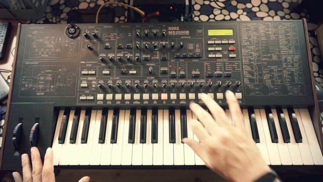 Korg MS-2000 - Synth Strings & Ambient Atmos (demo) смотреть онлайн