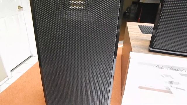 Martin Logan Motion 4/6 speaker video... смотреть онлайн