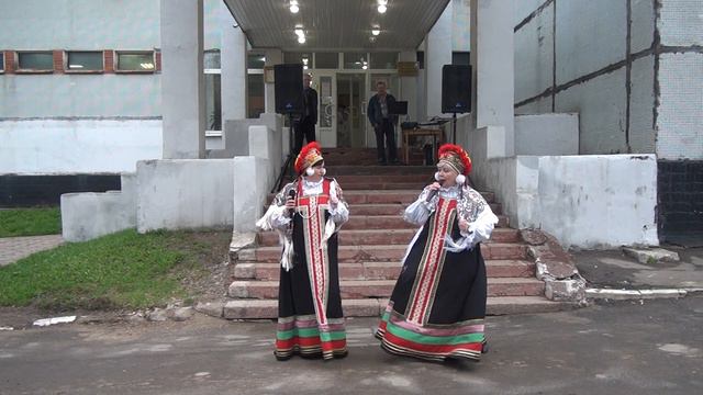 Песня Ах ночь,голубая ночь ИсполяютНаталья Рязанцева и Зоя Волкова Концерт ДЕНЬ ТРУДА,30 апреля 20 смотреть онлайн