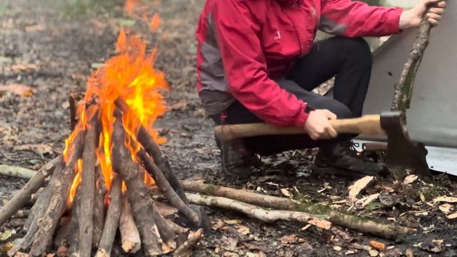 Heavy Rain Solo Camping - Long Non Stop Heavy Rain Hiking- ASMR смотреть онлайн