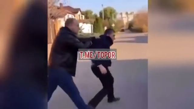 Краснодар велосипедист наказал водилу смотреть онлайн