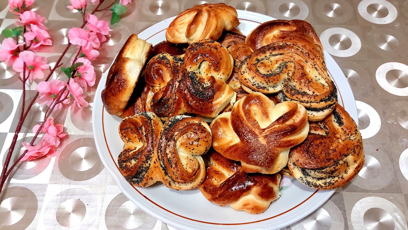 САХАРНЫЕ ПЛЮШКИ С МАКОМ И КОРИЦЕЙ смотреть онлайн