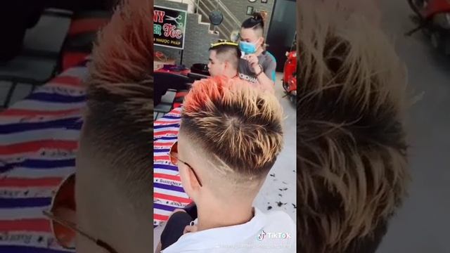 male hair trends 2 yellow and red смотреть онлайн