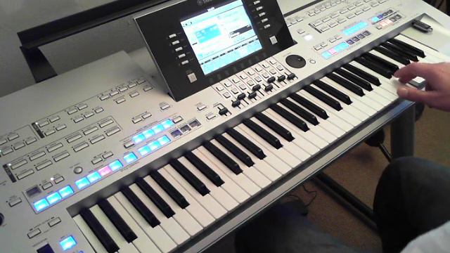 Yamaha Tyros 4 The Shadows - Wonderful Land Hank Marvin Bruce Welch Jet Harris Tony Meehan смотреть онлайн