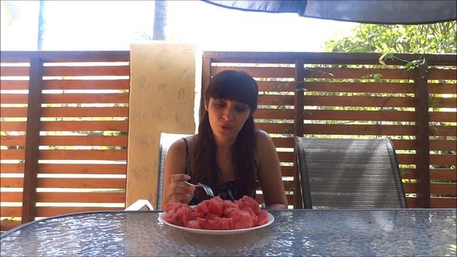 Я с Арбузом и Смех Кукабарры. Австралия с Жанкой смотреть онлайн