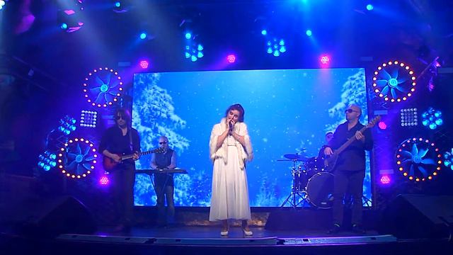 РОММАНА - ROMMANA "Отпело лето" - автор слов и музыки Карпачева Р.А. Россия. смотреть онлайн