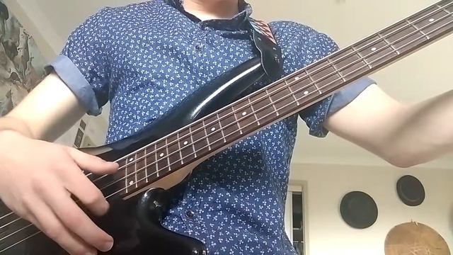 Improvised Bass Solo смотреть онлайн