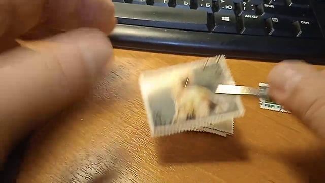 распаковываю подарки из Германии филателия марки хобби stamp philately hobby смотреть онлайн