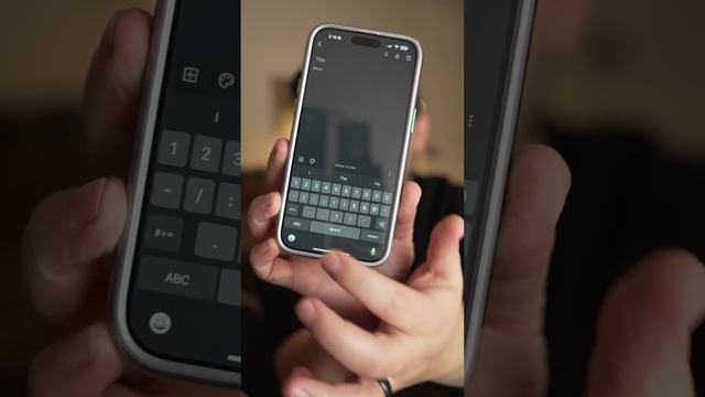 The iPhone's Keyboard is Bad смотреть онлайн