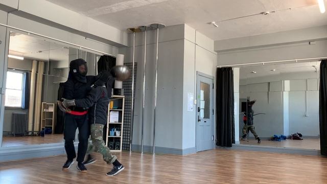 Footwork problems in Persian swordsmanship смотреть онлайн