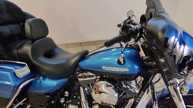 HARLEY DAVIDSON FLHTCU Electra Glide Ultra Classic (7625) смотреть онлайн