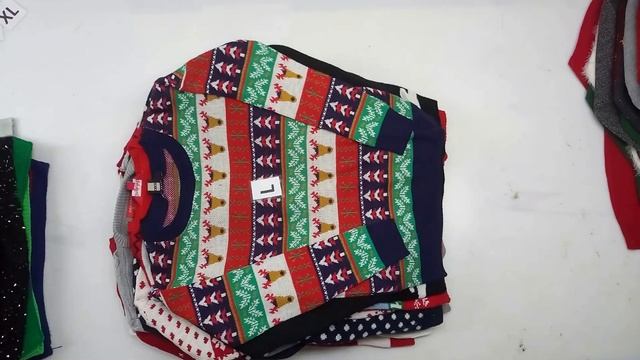 Мешок № 1090912 Новогодние Свитера. Крем+ЭКСТРА. АВСТРИЯ. Арт 3142. Вес 13,2 кг. Кол-во 33 шт смотреть онлайн