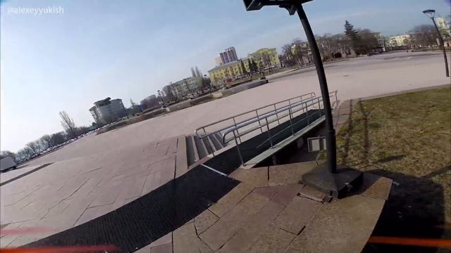 Скользим по перилам на квадрокоптере! Кто живёт под мостом. смотреть онлайн