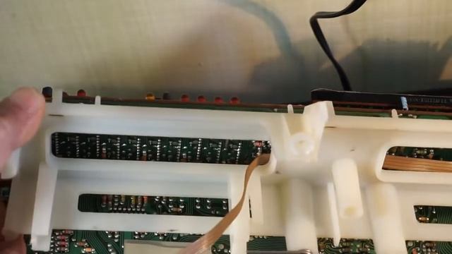 Владимир Нефидов Sharp WF 939Z Пропаивание перемычек основной платы аппарата смотреть онлайн