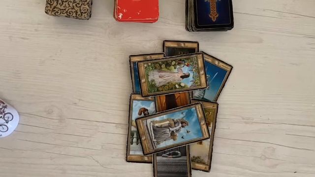 Расклад Таро на измену смотреть онлайн