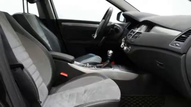 Renault Laguna Estate Estate 1.5 dCi Executive PANORAMADAK / LEDER / TREKHAAK смотреть онлайн