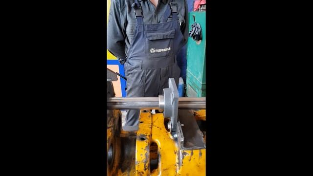 Розточка проушин.Ремонт JCB. смотреть онлайн