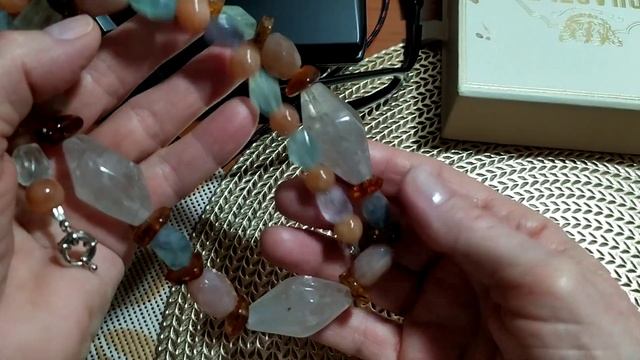 Украшения из натуральных камней. Коллекция. Нефрит и ещё немного красоты. смотреть онлайн