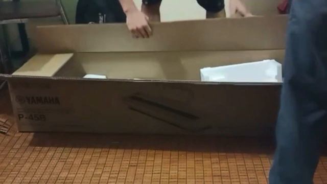Unboxing P-45B Yamaha Piano смотреть онлайн