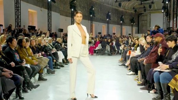 BELLA HADID | Best Runway Walks | Model Moments