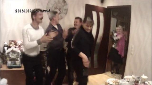 3 холостяка смотреть онлайн