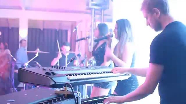 ...Eu perguntava..e te abraçava...Cover Piano/Organ YAMAHA MOX6 Piano ROLAND Lucina AX-09 смотреть онлайн