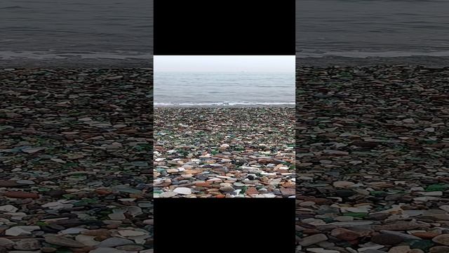 Пляж из стекла