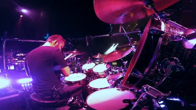 BASS + DRUM CAM - ES MI MUJER - PEPE HERNANDEZ & IVAN NUÑEZ смотреть онлайн