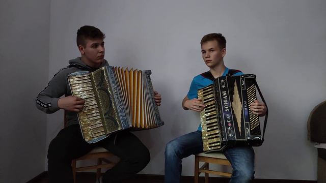 Tango przedwojenne g-moll- na dwa akordeony [Duet akordeonowy] смотреть онлайн