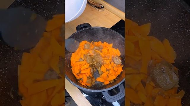 Как я готовлю плов пропаренного длиназерного риса . Плов получается рассыпчатым ♨️