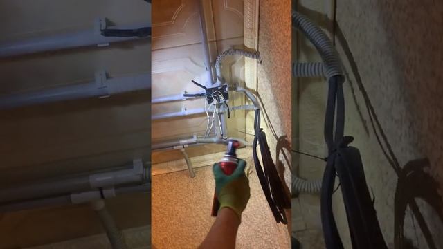 Монтаж электрики в гладкой ПВХ трубе смотреть онлайн