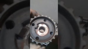 Мало кто знает что шестерня коленвала болтается в процессе работы