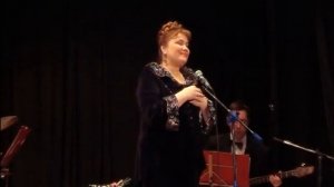«На тот большак». ПОЁТ ТАТЬЯНА ПЕТРОВА.