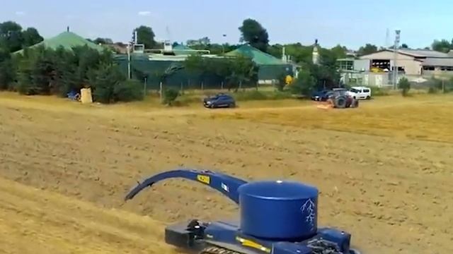 This new modern farm machine gave my grandfather goosebumps! смотреть онлайн