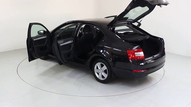 Skoda Octavia 1.6 TDI CR SE 5dr FROM USED CARS OF BRISTOL BT63 RZH смотреть онлайн