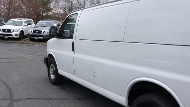 2011 Chevrolet Express 2500 Milford, Franklin, Bellingham, Mendon, Hopkinton, MA S5477A смотреть онлайн