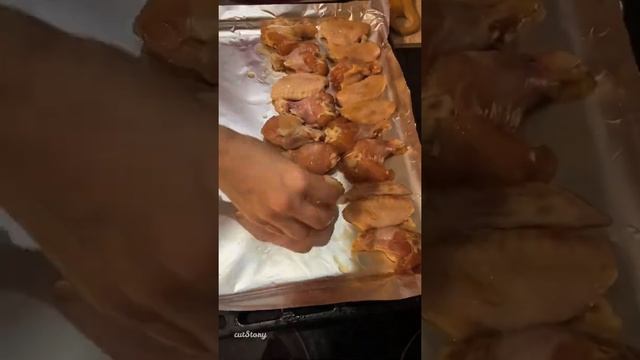 Куриные крылышки в меду/не успела поставить на стол, все смели? смотреть онлайн