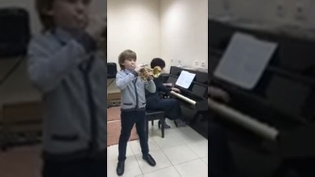 Пивоваров Кирилл. Е.Ботяров Колыбельная; Д.Кабалевский Маленькая полька смотреть онлайн