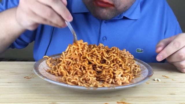 ASMR SPICY FIRE NOODLES CHALLENGE (Eating Sounds) Mukbang 먹방 NO TALKING