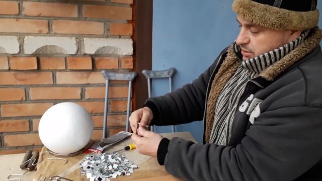 Шар дискотечный своими руками #1 смотреть онлайн