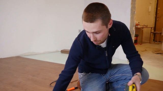 Укладка ламината по диагонали. Мастер-класс от прораба. смотреть онлайн